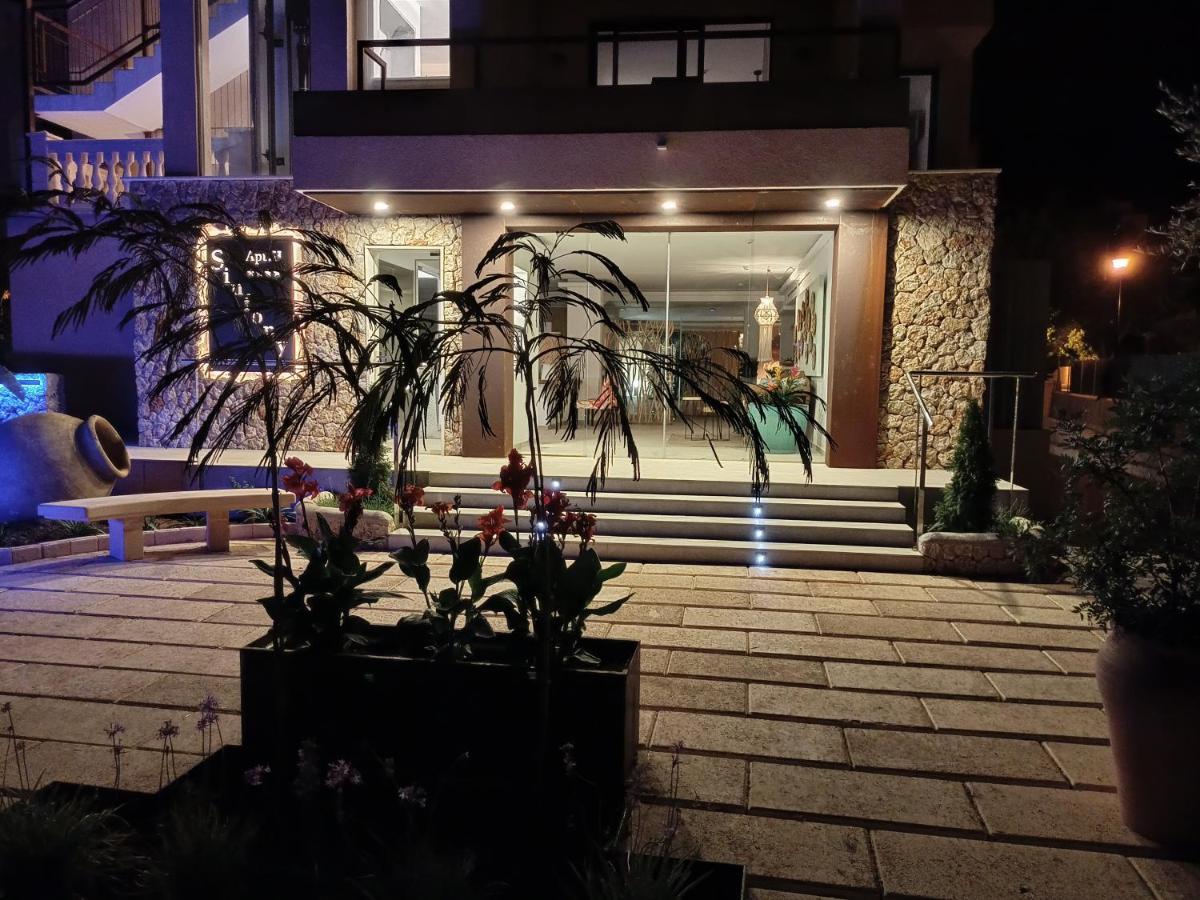 Apartamentos S'Olivera Канямел Екстериор снимка