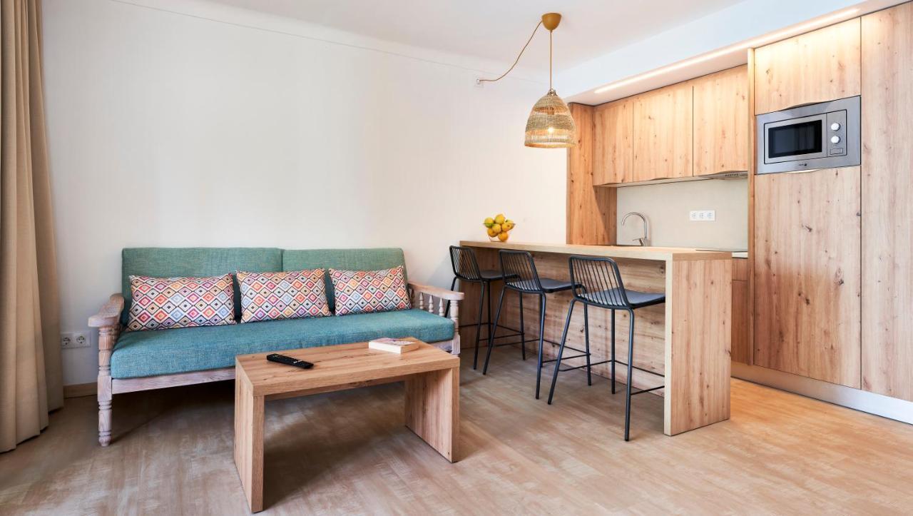 Apartamentos S'Olivera Канямел Екстериор снимка