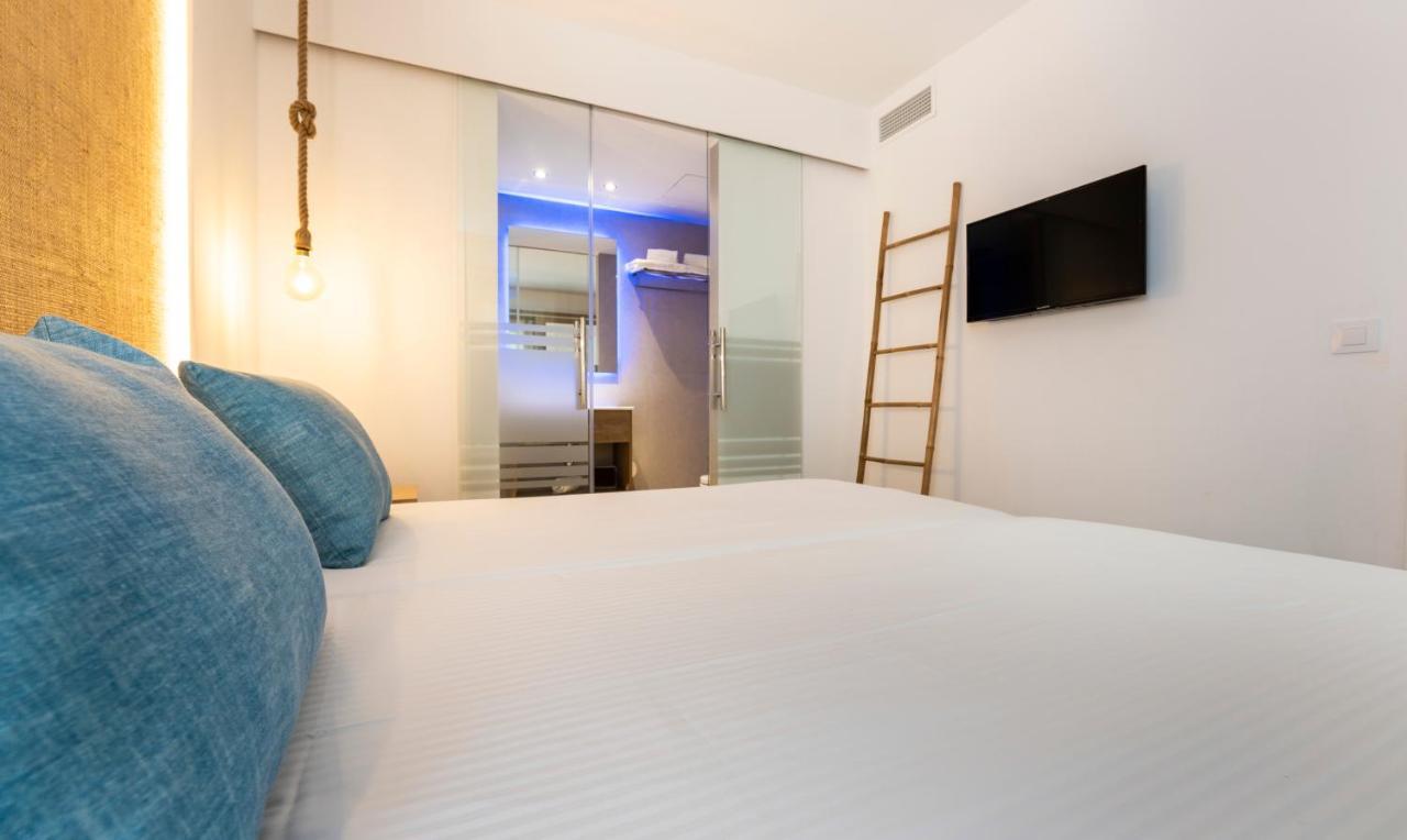 Apartamentos S'Olivera Канямел Екстериор снимка